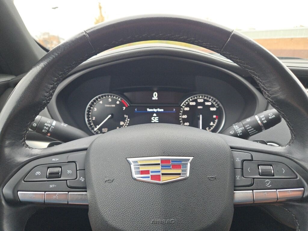 2023 CADILLAC XT4 - Image 35