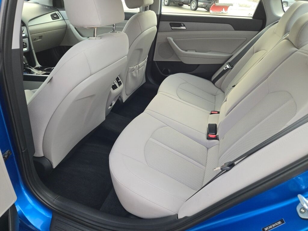 2019 HYUNDAI SONATA - Image 18