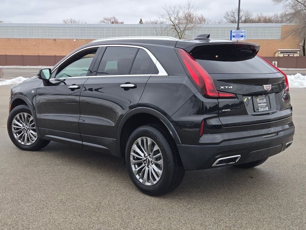 2024 CADILLAC XT4 - Image 15