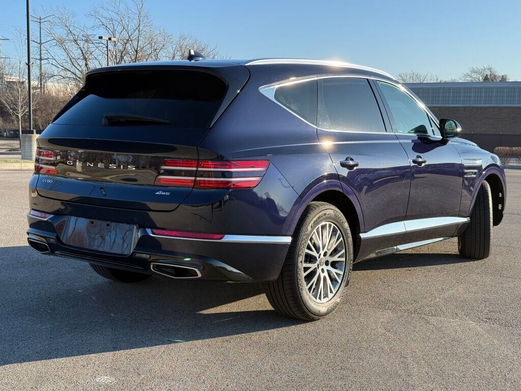 2024 GENESIS GV80 - Image 12