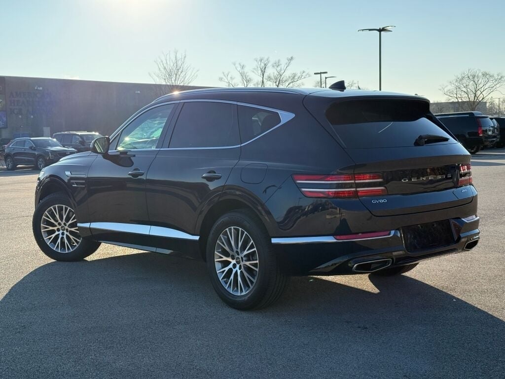 2024 GENESIS GV80 - Image 15