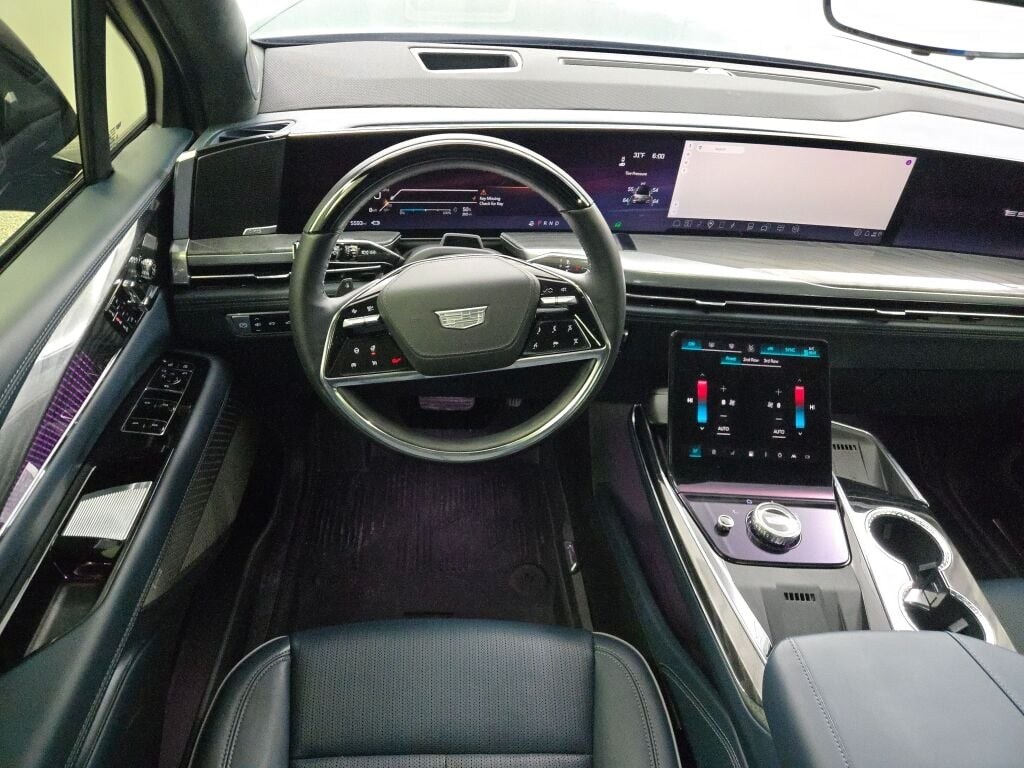 2025 CADILLAC ESCALADE IQ - Image 24