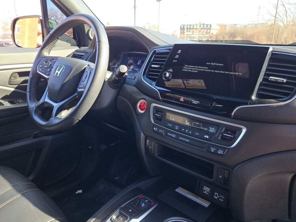 2022 HONDA PASSPORT - Image 10