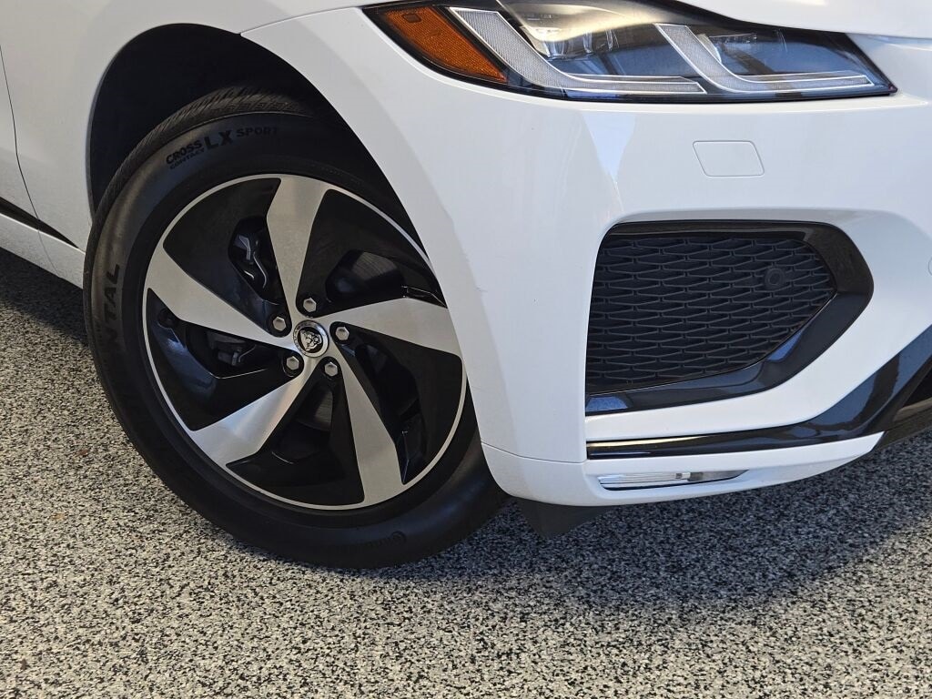 2024 JAGUAR F-PACE - Image 3