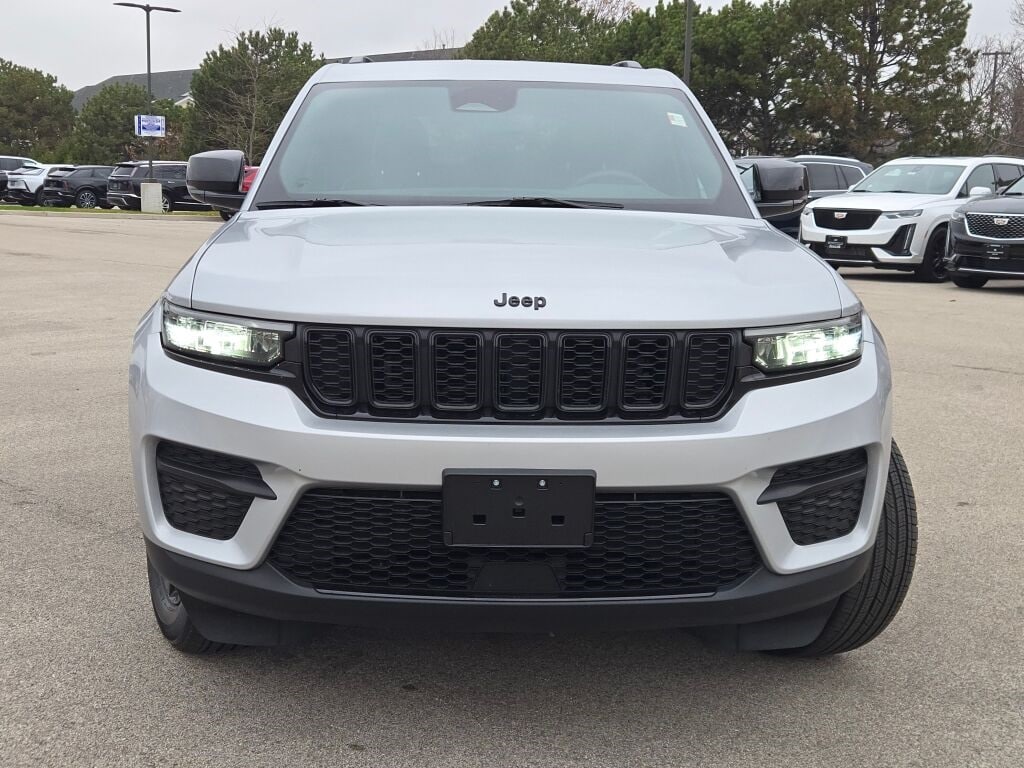 2024 JEEP GRAND CHEROKEE - Image 5