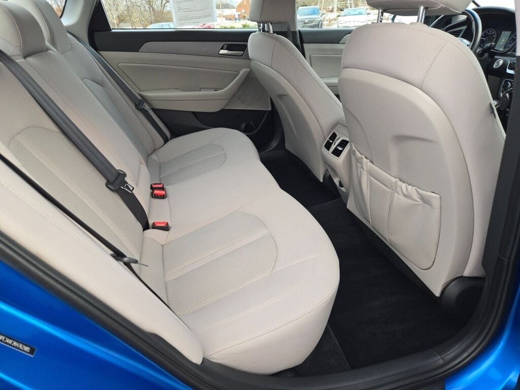 2019 HYUNDAI SONATA - Image 11
