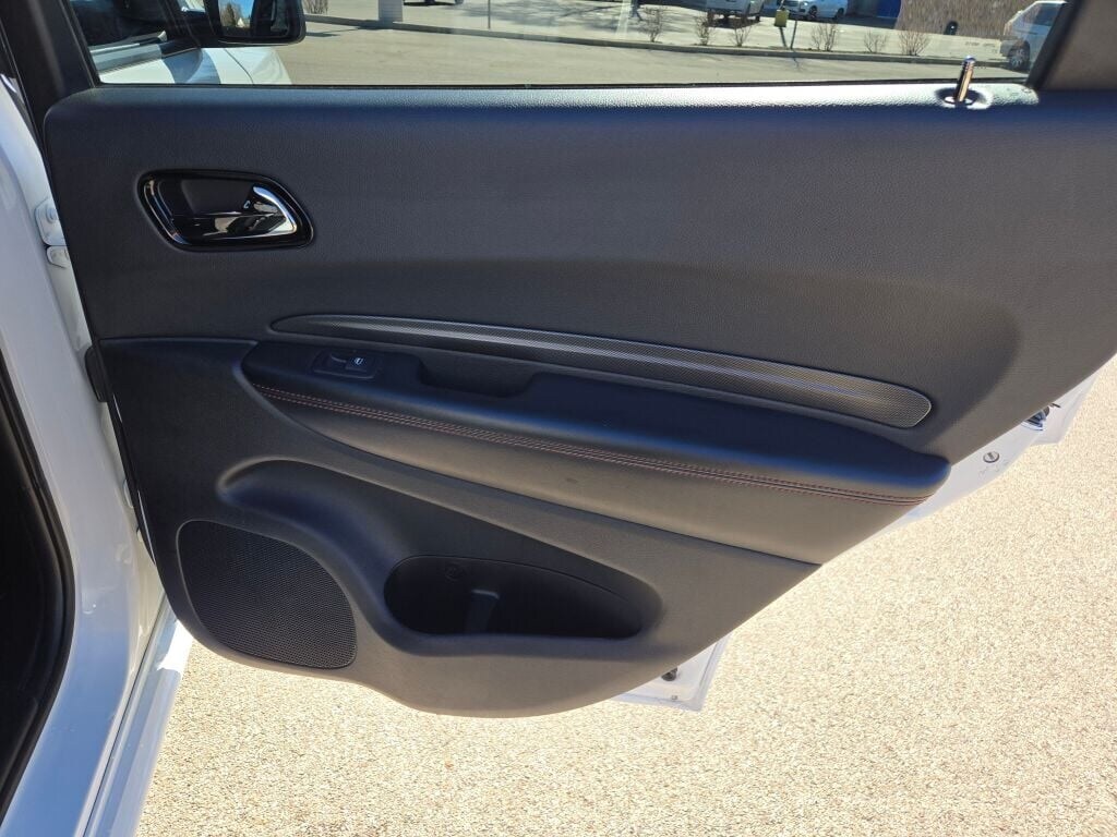 2023 DODGE DURANGO - Image 11