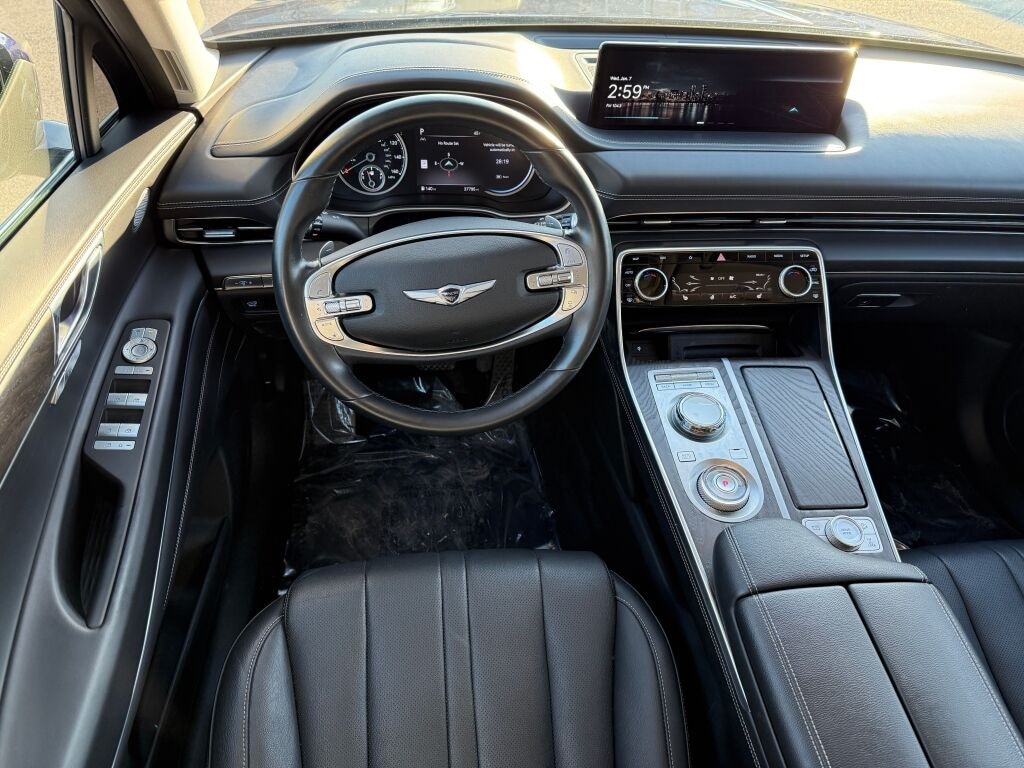 2024 GENESIS GV80 - Image 21