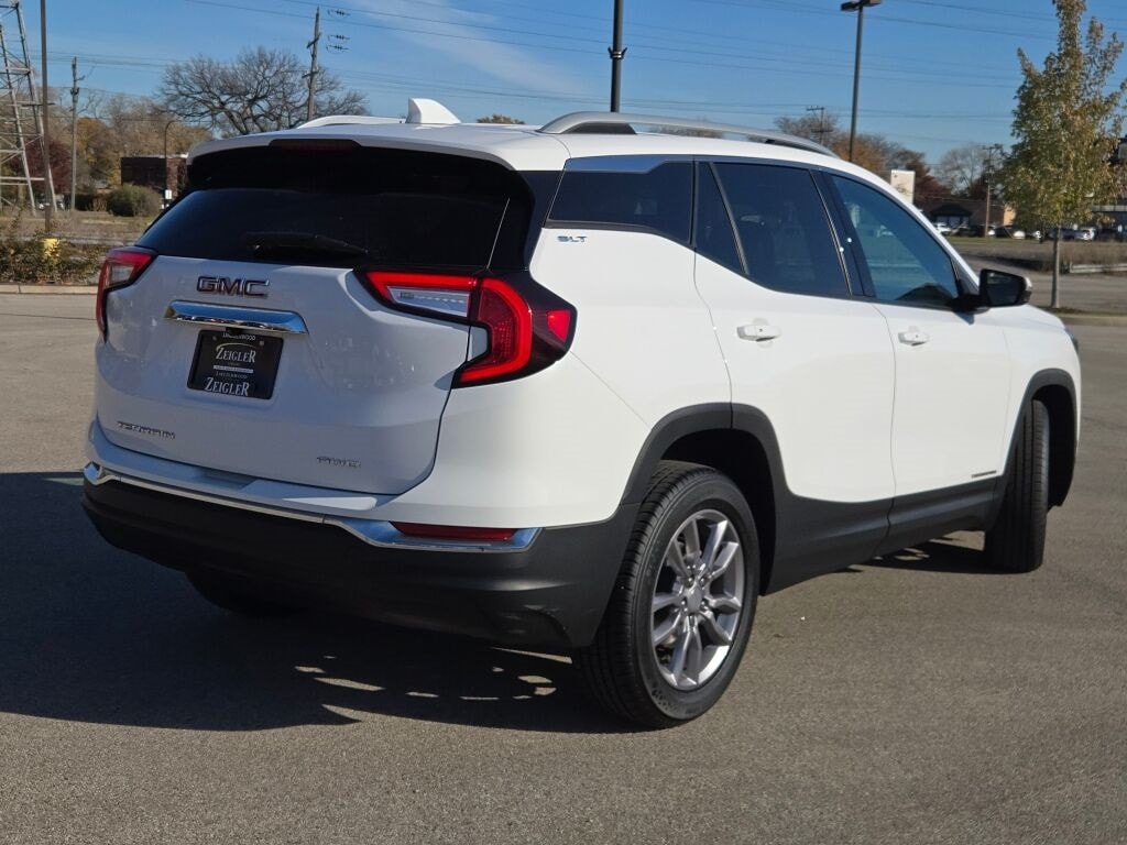 2022 GMC TERRAIN - Image 12