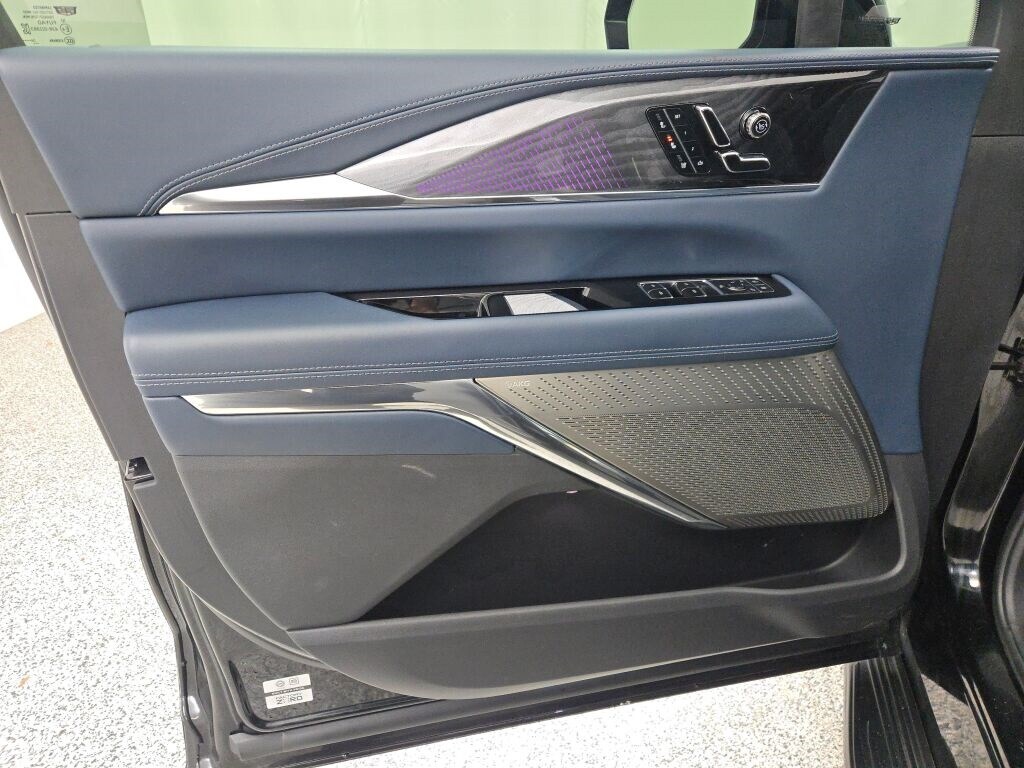 2025 CADILLAC ESCALADE IQ - Image 25