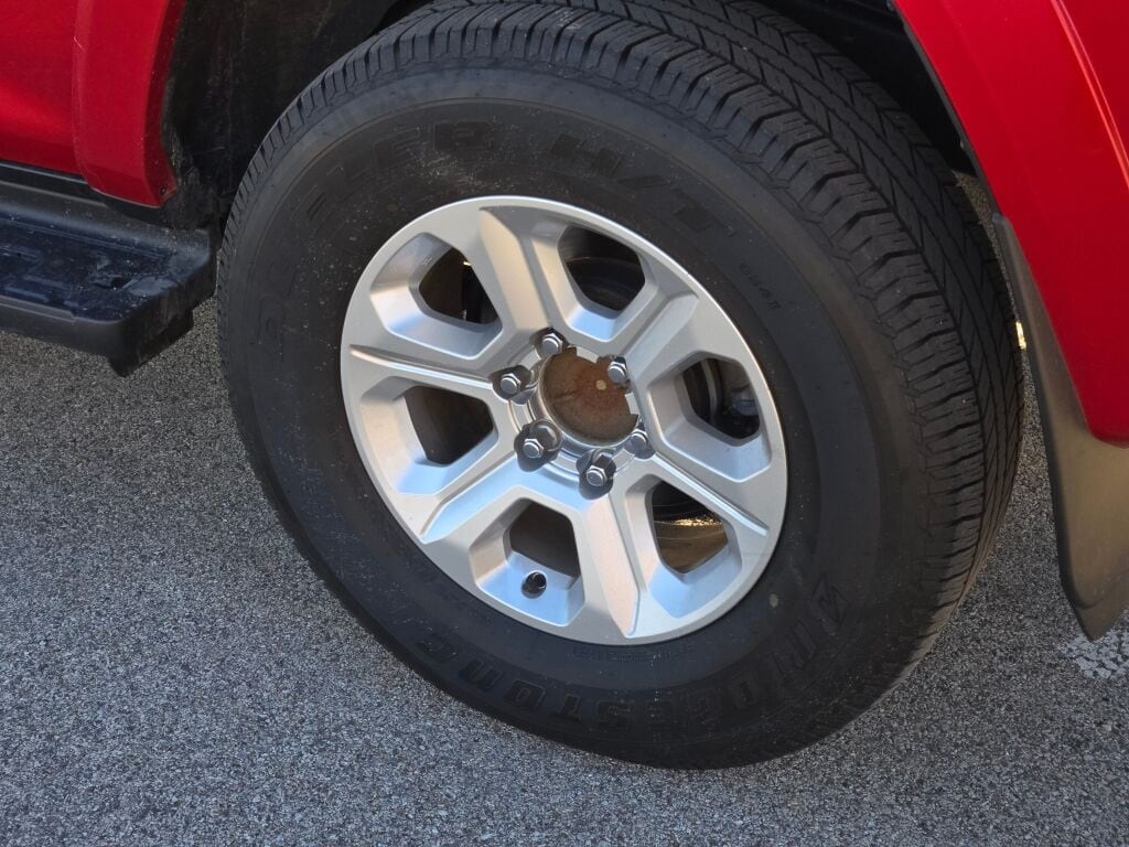 2024 TOYOTA 4RUNNER - Image 17