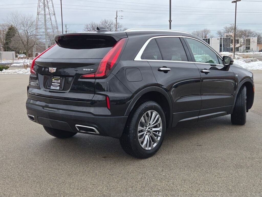 2024 CADILLAC XT4 - Image 12
