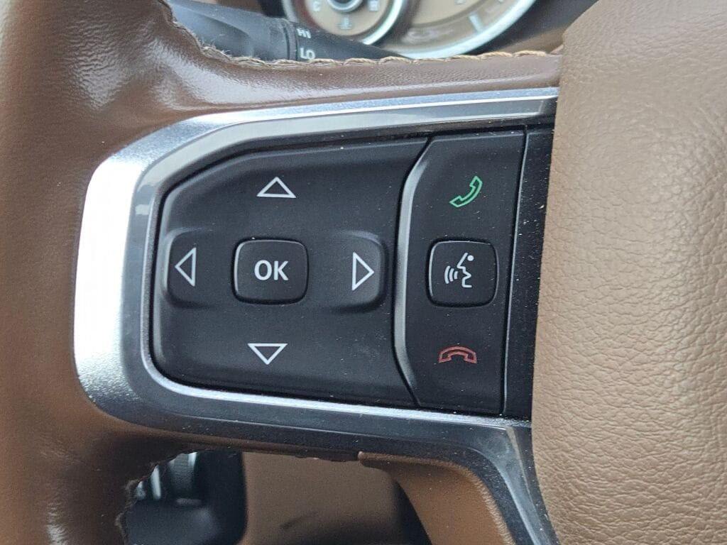 2021 RAM 1500 - Image 38