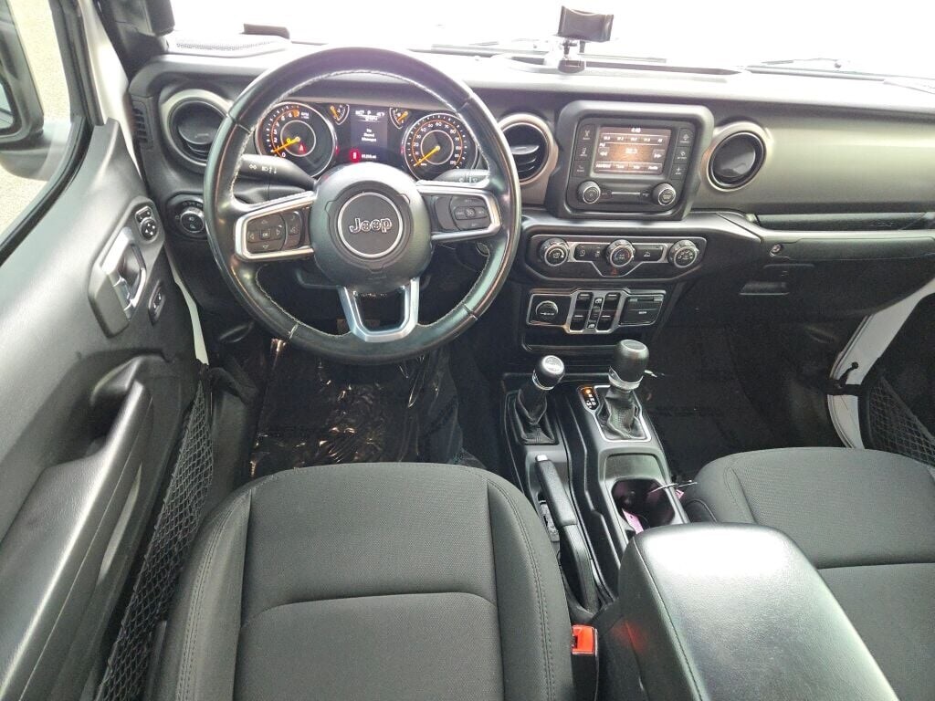 2020 JEEP GLADIATOR - Image 22