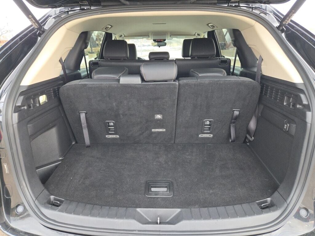 2024 MAZDA CX-90 - Image 19