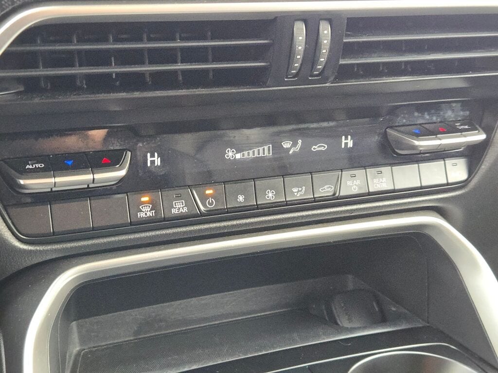 2024 MAZDA CX-90 - Image 31