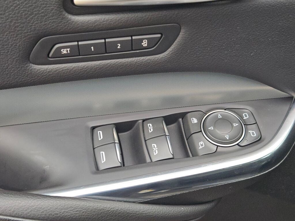 2023 CADILLAC XT4 - Image 23