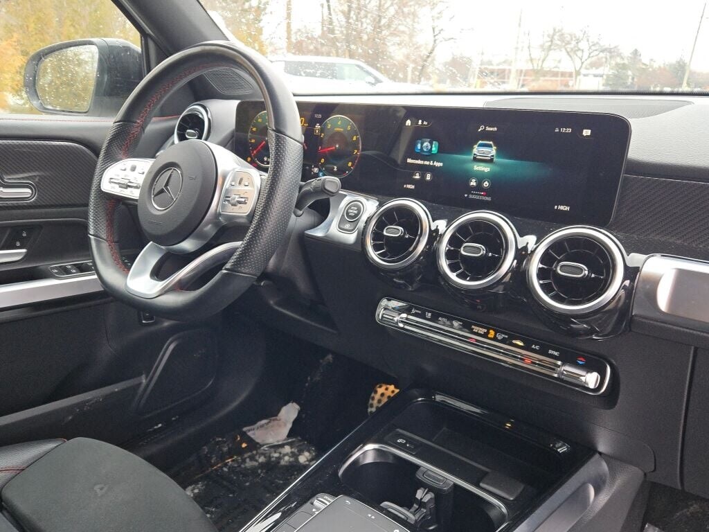2023 MERCEDES-BENZ GLB-CLASS - Image 9