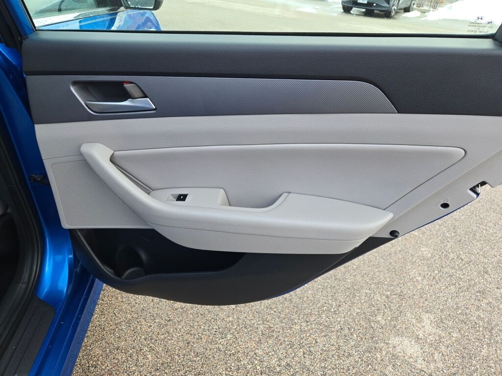 2019 HYUNDAI SONATA - Image 10