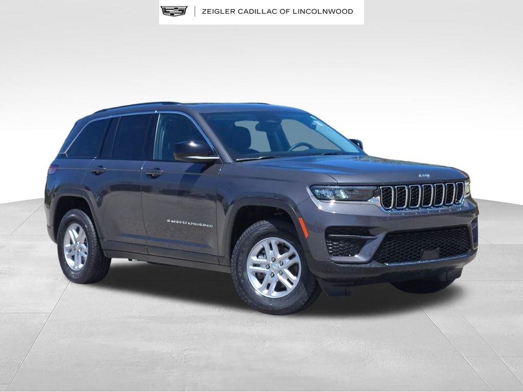 Used 2023 Jeep Grand Cherokee Laredo SUV