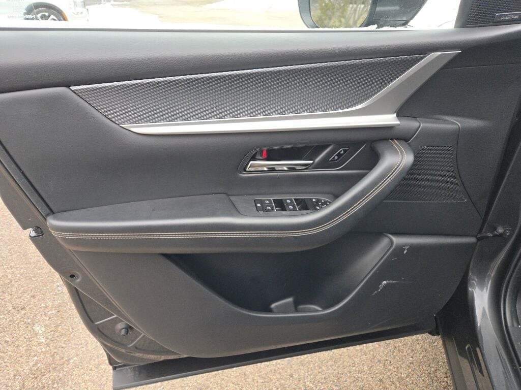 2024 MAZDA CX-90 - Image 24