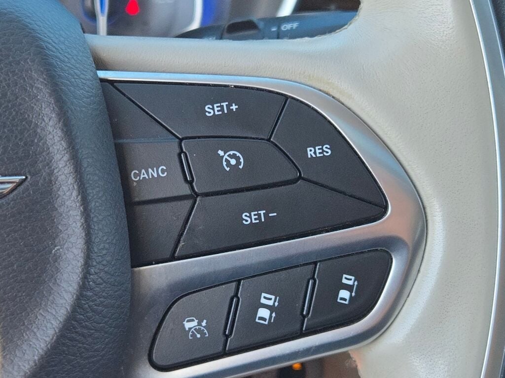 2021 CHRYSLER PACIFICA - Image 40