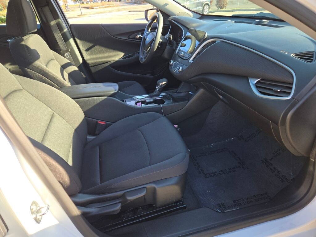 2024 CHEVROLET MALIBU - Image 7