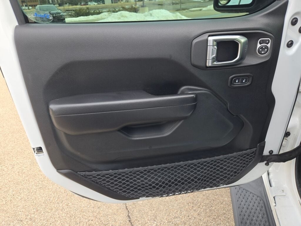 2020 JEEP GLADIATOR - Image 23