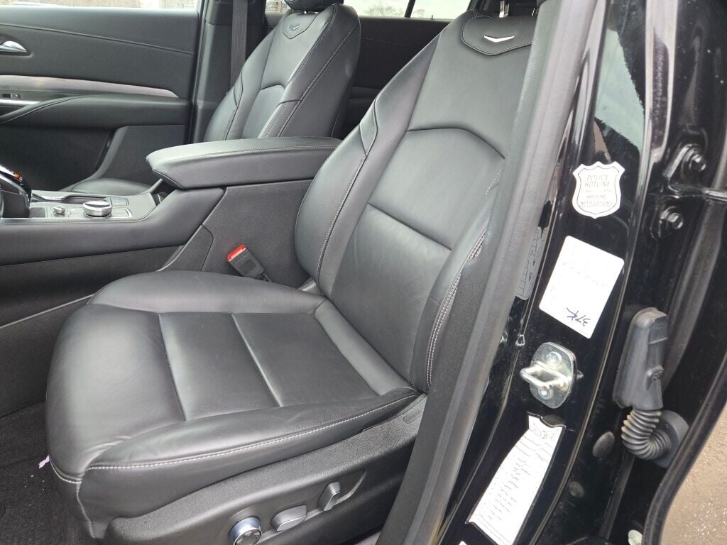 2024 CADILLAC XT4 - Image 27