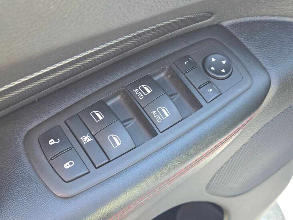 2023 DODGE DURANGO - Image 26