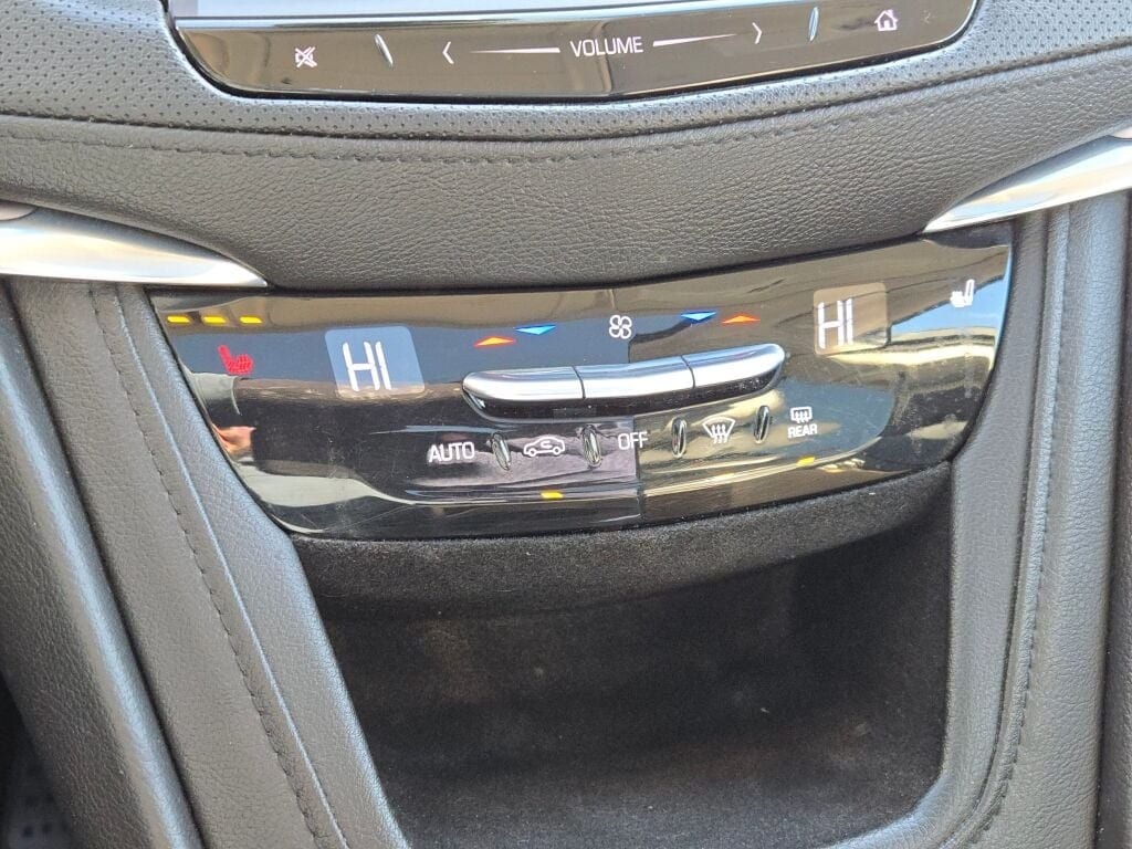 2018 CADILLAC XT5 - Image 31