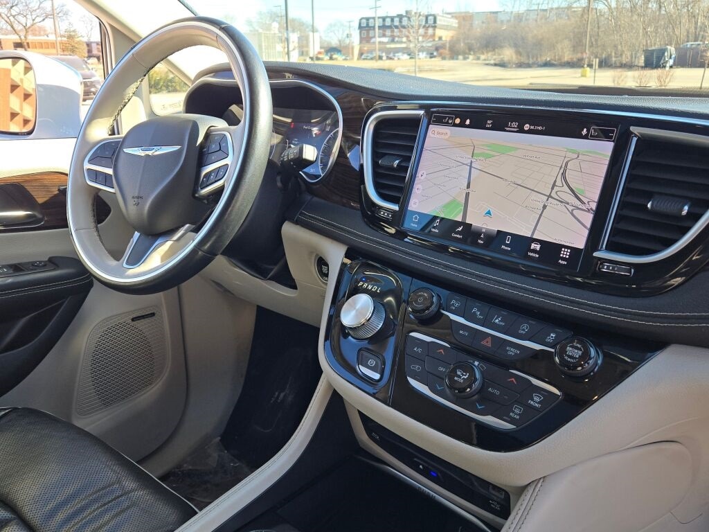 2021 CHRYSLER PACIFICA - Image 9