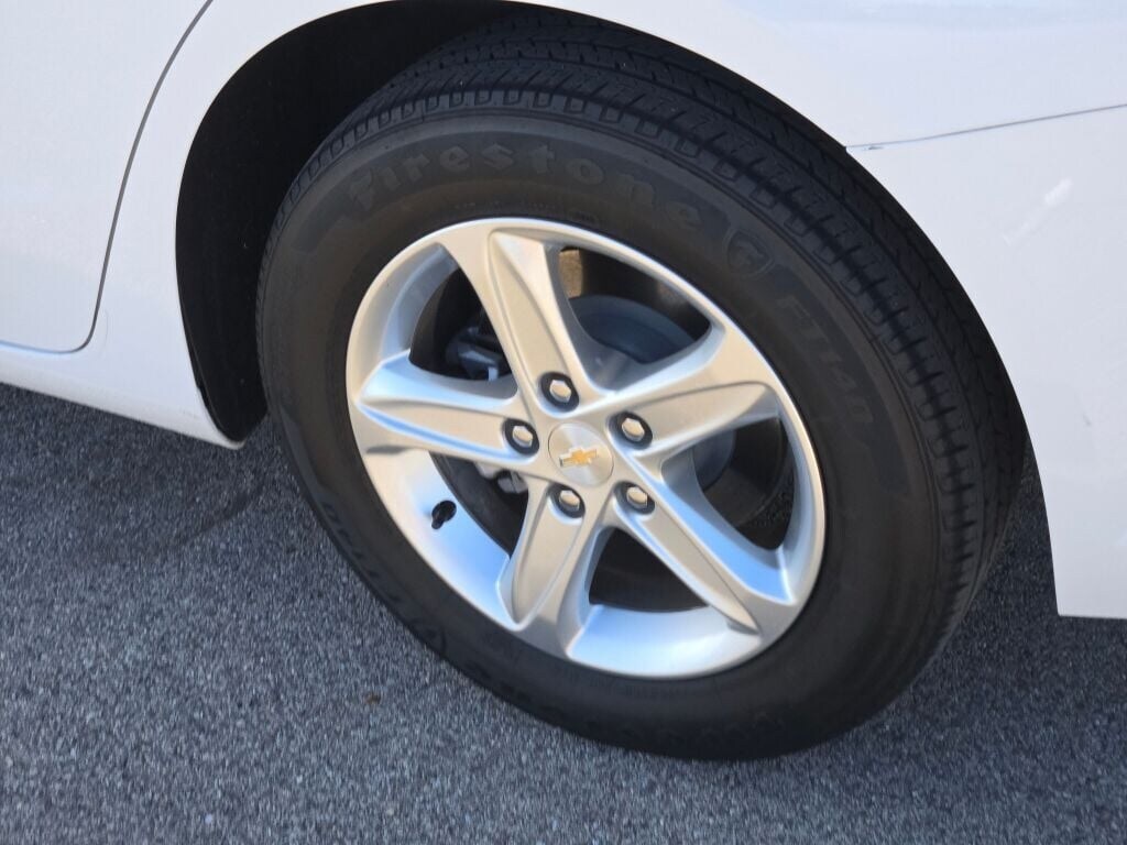 2024 CHEVROLET MALIBU - Image 18