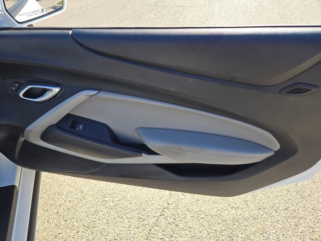 2020 CHEVROLET CAMARO - Image 6