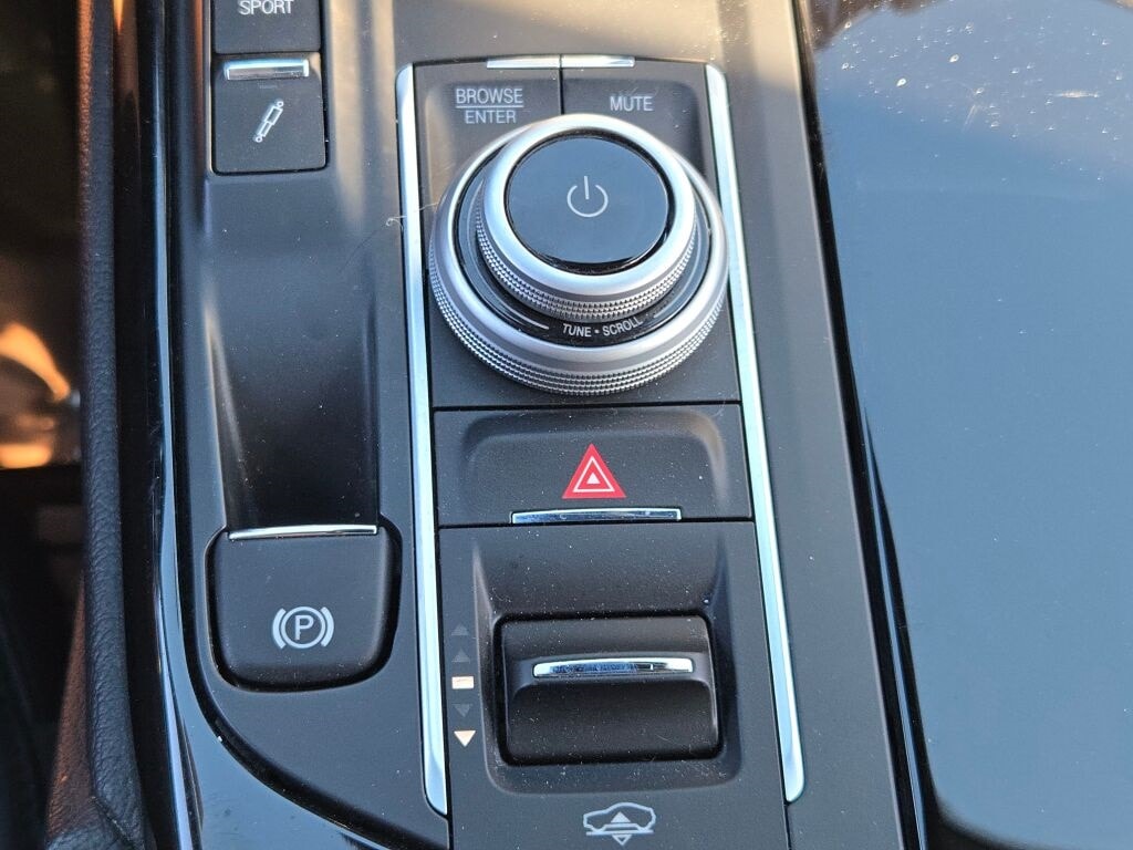 2023 MASERATI LEVANTE - Image 36