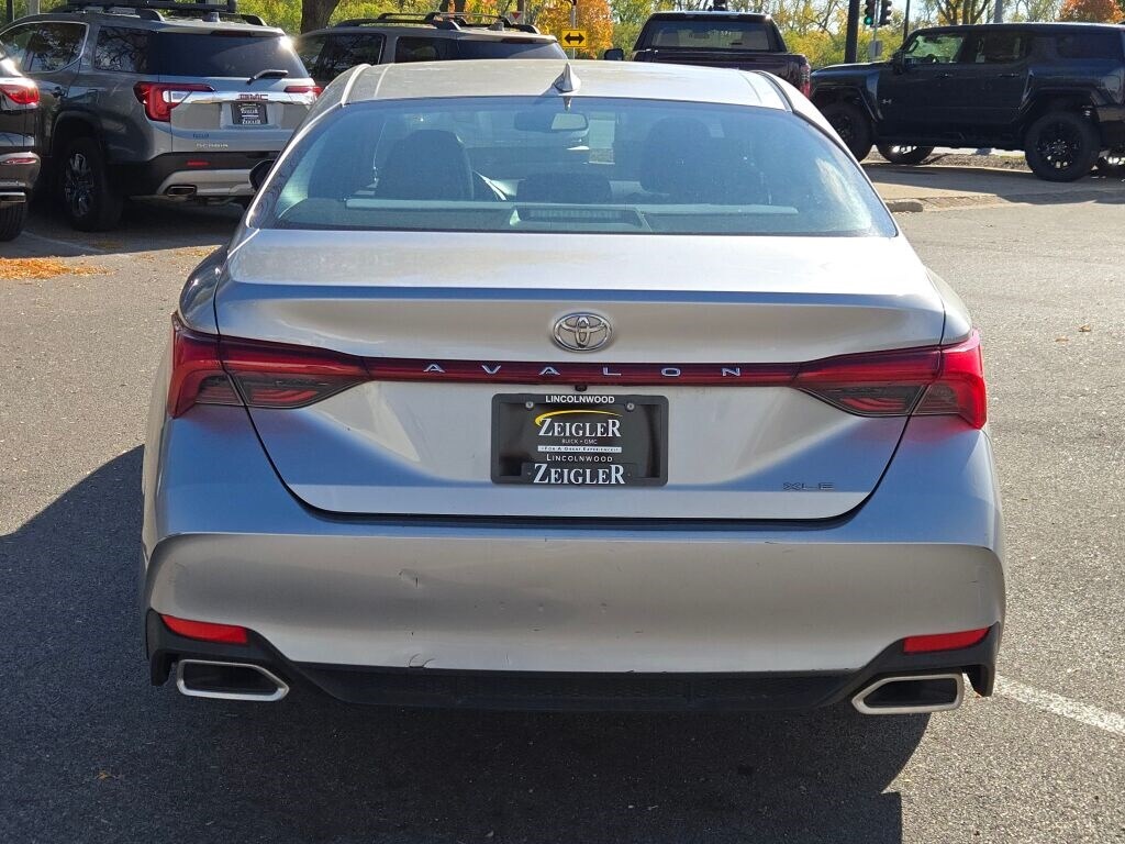 2019 TOYOTA AVALON - Image 14