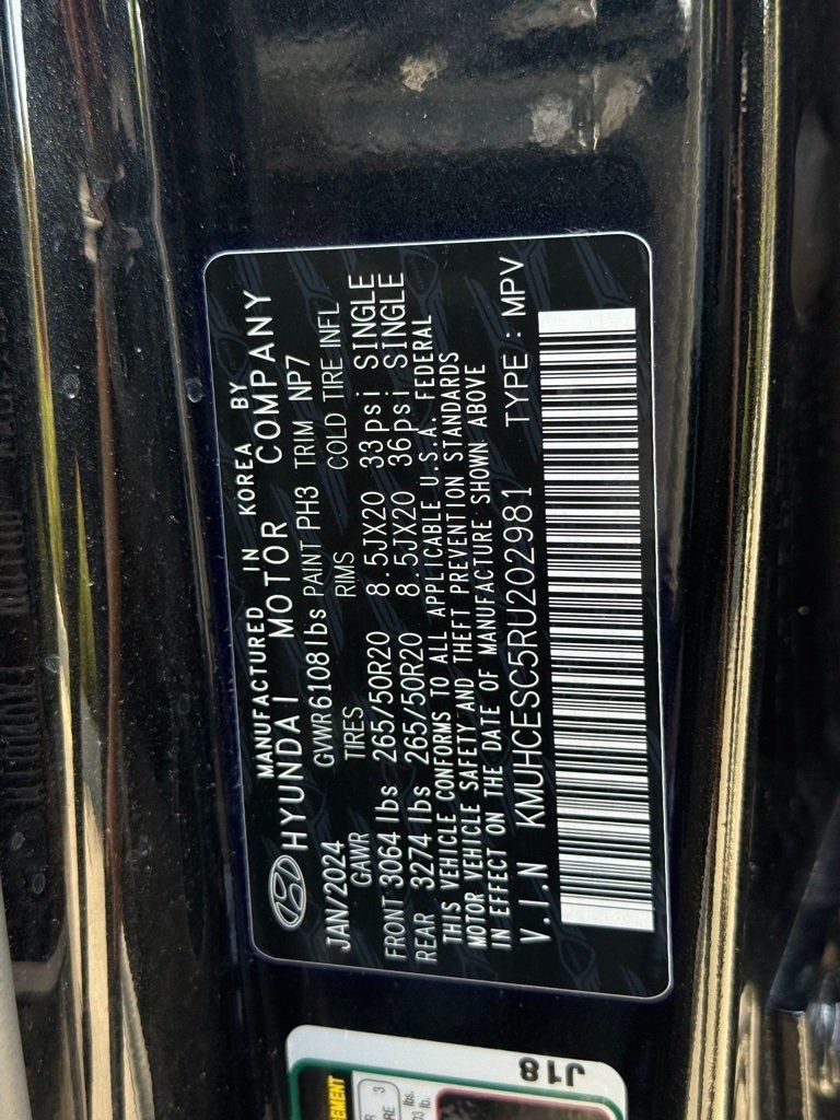 2024 GENESIS GV80 - Image 36