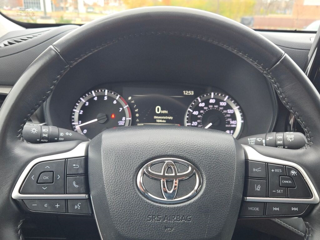 2024 TOYOTA HIGHLANDER - Image 35