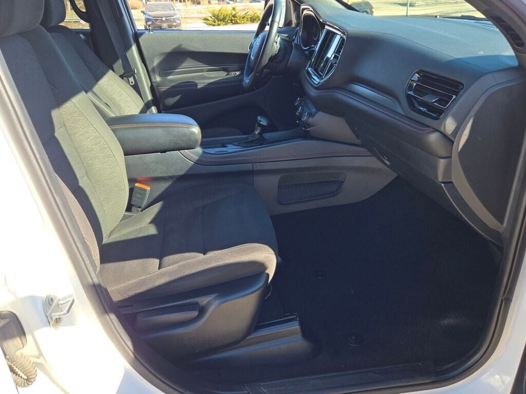 2023 DODGE DURANGO - Image 9