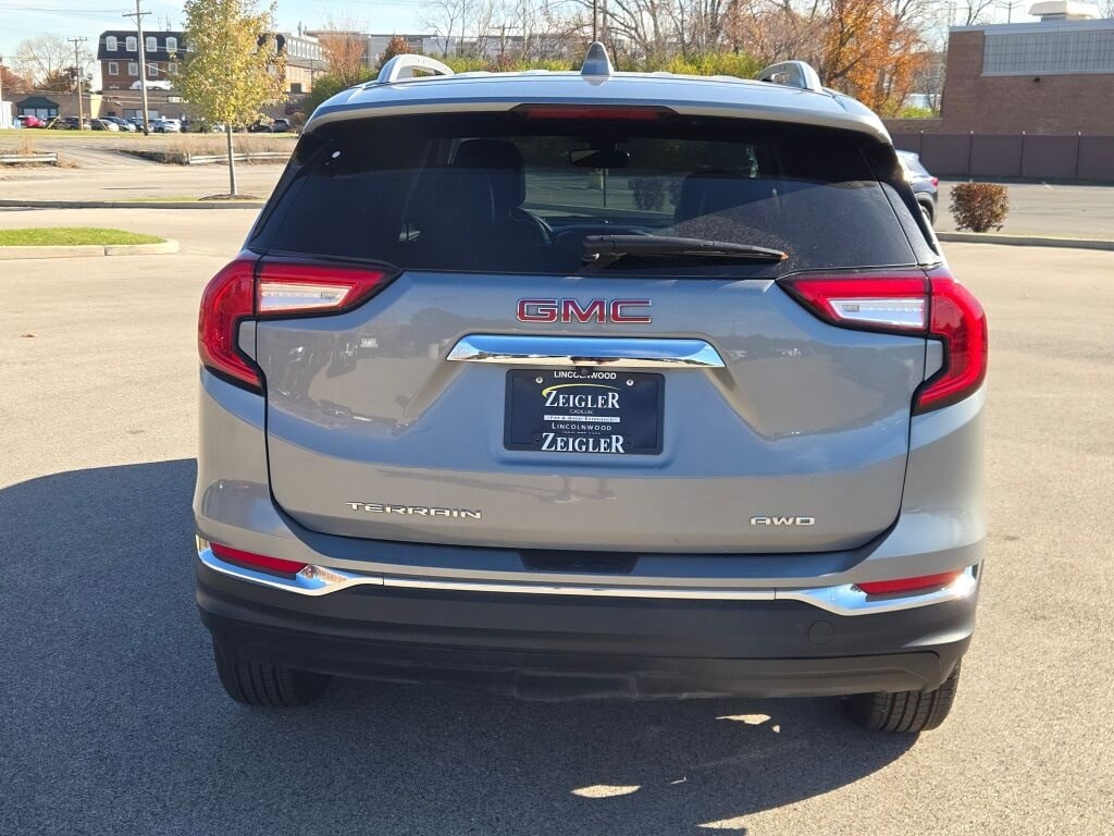 2024 GMC TERRAIN - Image 14