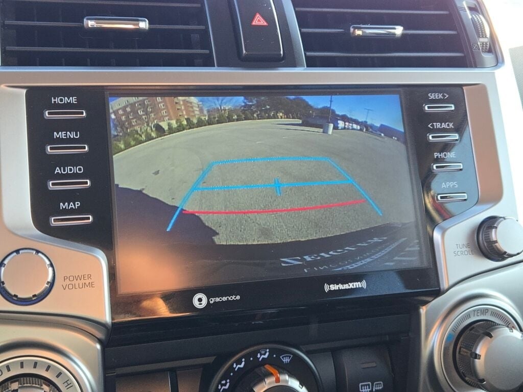 2024 TOYOTA 4RUNNER - Image 29