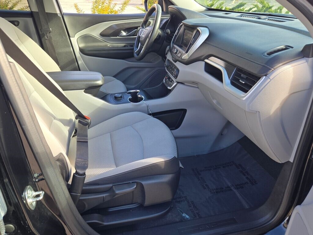 2024 GMC TERRAIN - Image 7