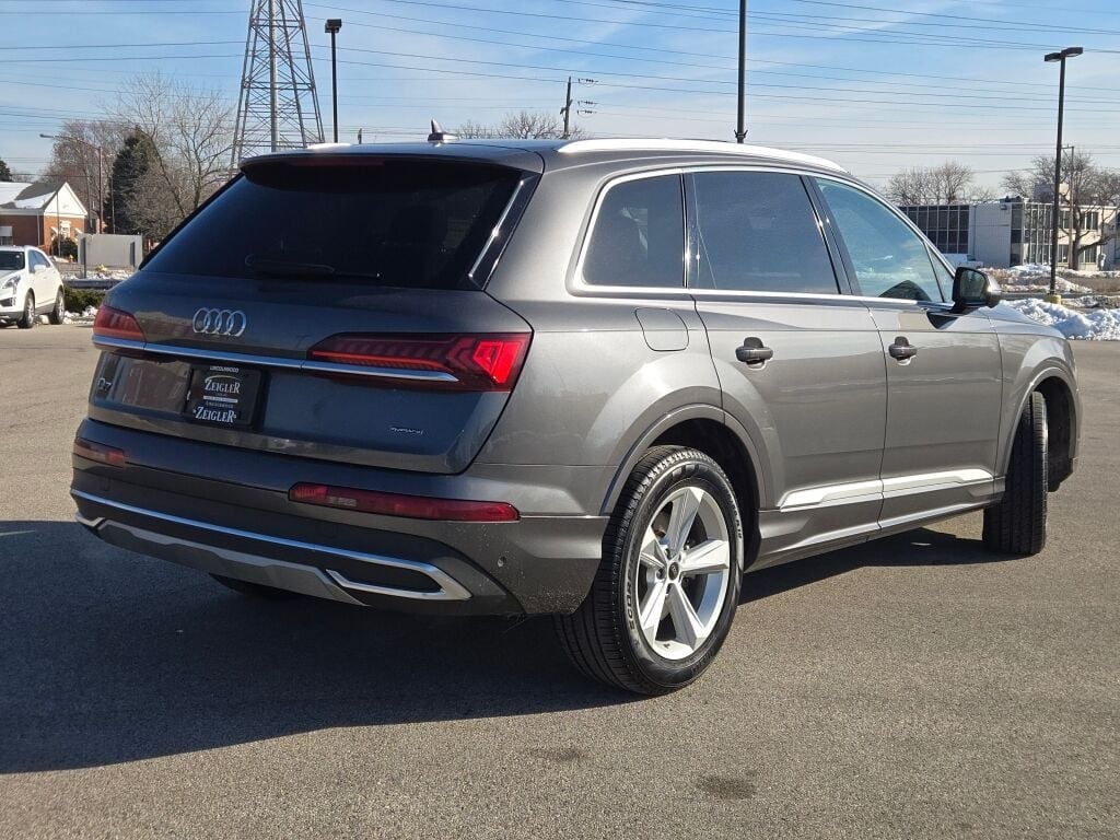 2024 AUDI Q7 - Image 13