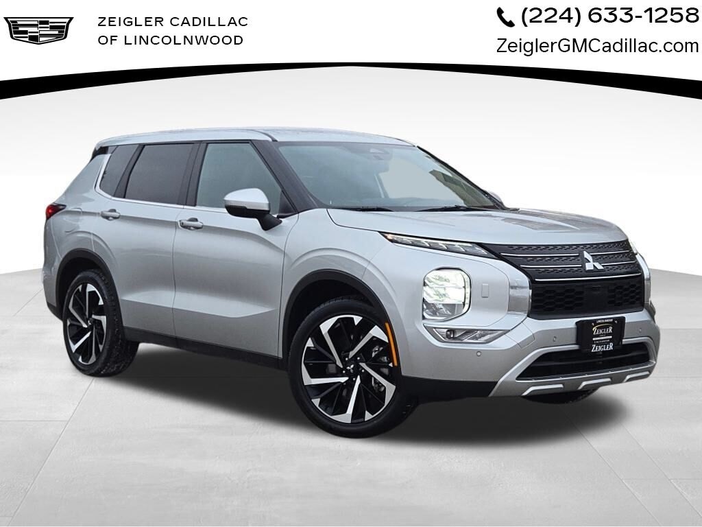 2024 MITSUBISHI OUTLANDER - Image 1
