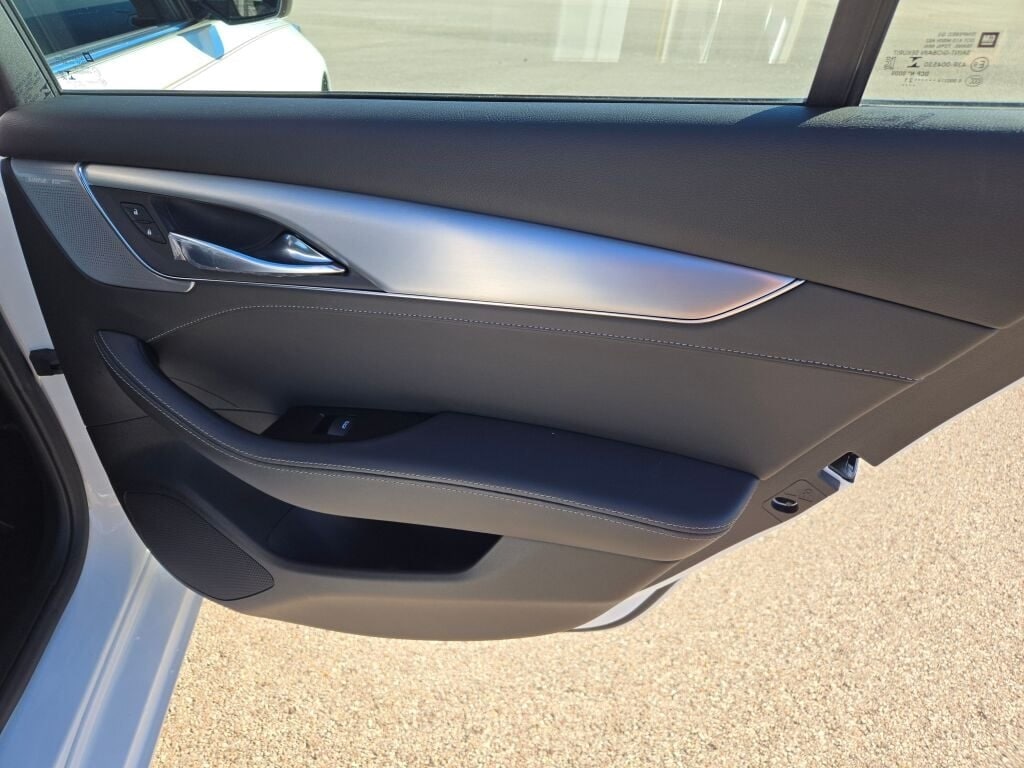 2021 CADILLAC CT5 - Image 11