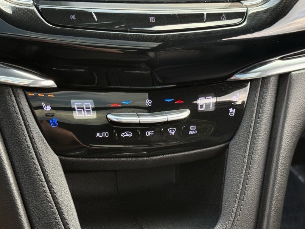 2020 Cadillac XT6 Sport photo 4