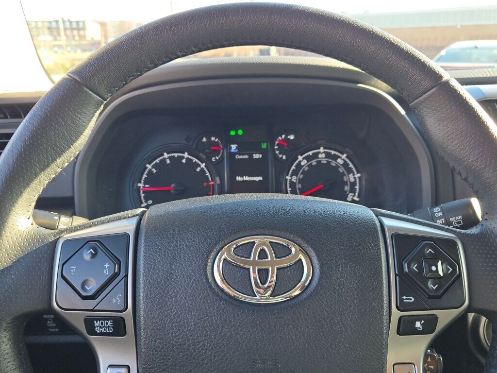 2024 TOYOTA 4RUNNER - Image 34