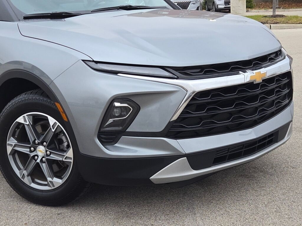 2023 CHEVROLET BLAZER - Image 2