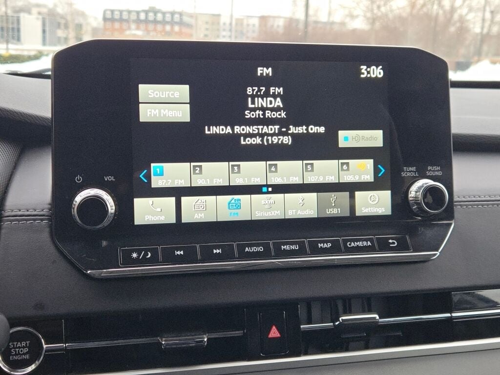 2024 MITSUBISHI OUTLANDER - Image 28