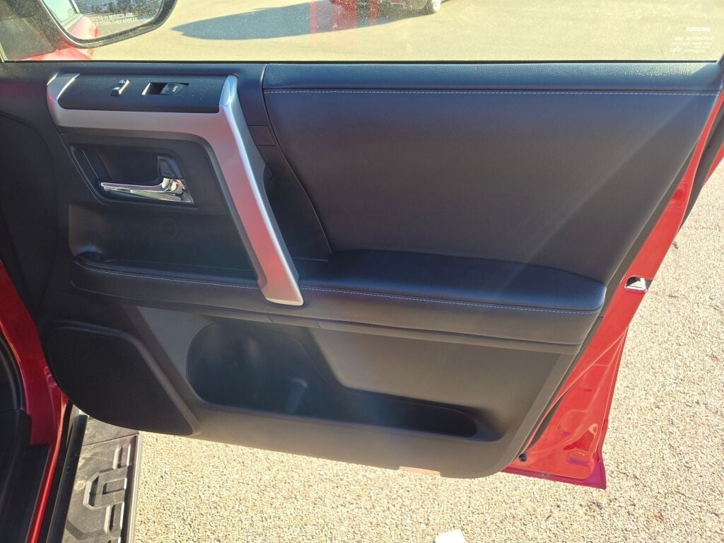 2024 TOYOTA 4RUNNER - Image 6